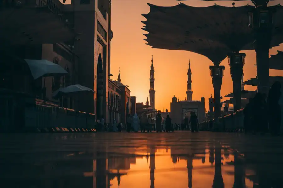 Tour Image for 10 Nights 4 Star London Umrah Package