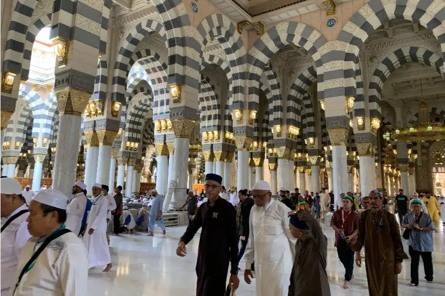 Save Money On Umrah